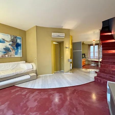 Duomo House Apartment